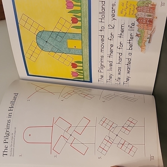 DRAW WRITE NOW Book North America - Picture 5 of 5